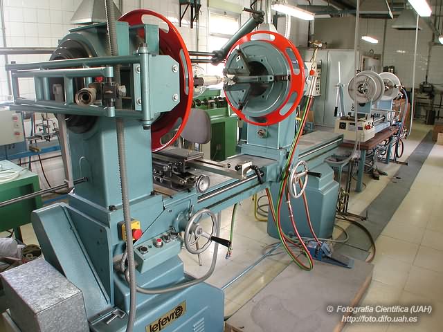 Equipamiento del Taller de Vidrio Equipamiento del Taller de Vidrio
